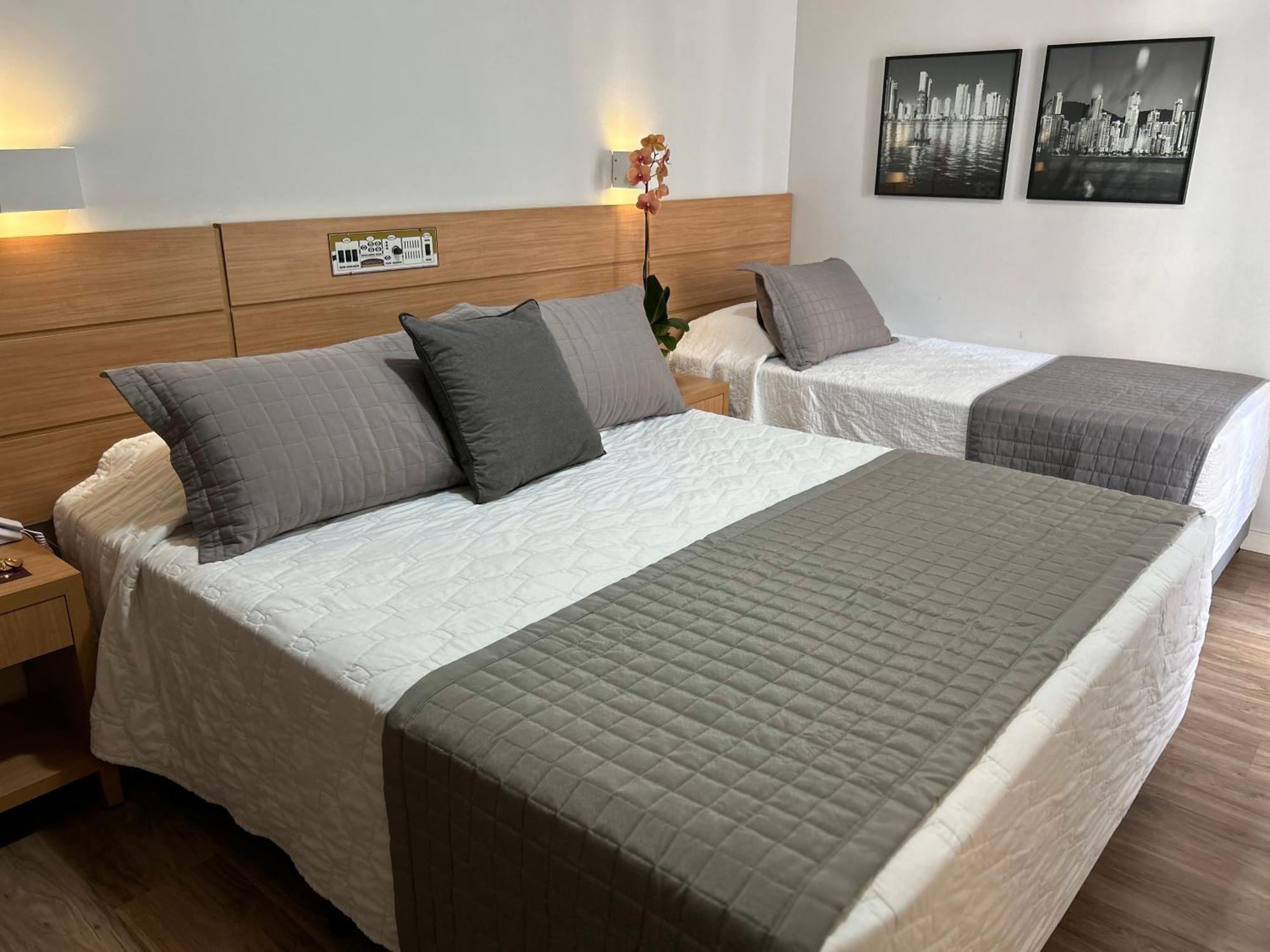 Tropikalya Gold Hotel Balneário Camboriú